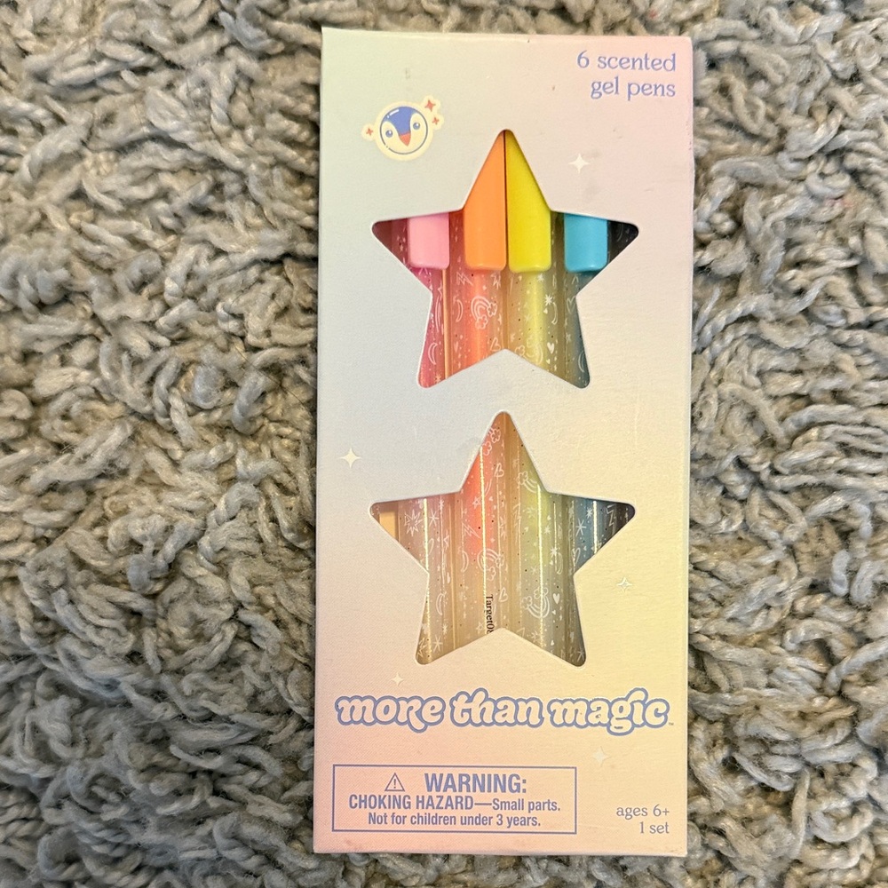 Art Supplies (gel pens and colored pencils) - Picture 7 of 10